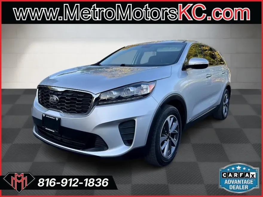 2020 Kia Sorento LX V6 photo 1