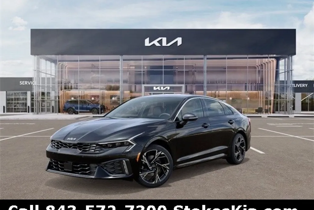 2025 Kia K5 GT-Line photo 1