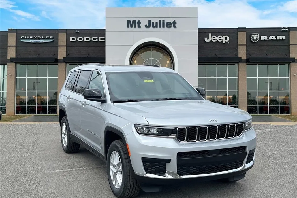 2025 Jeep Grand Cherokee L photo 1