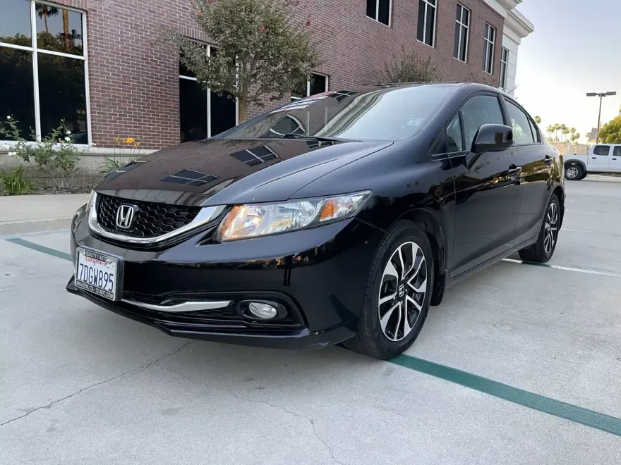 2013 Honda Civic EX-L photo 1