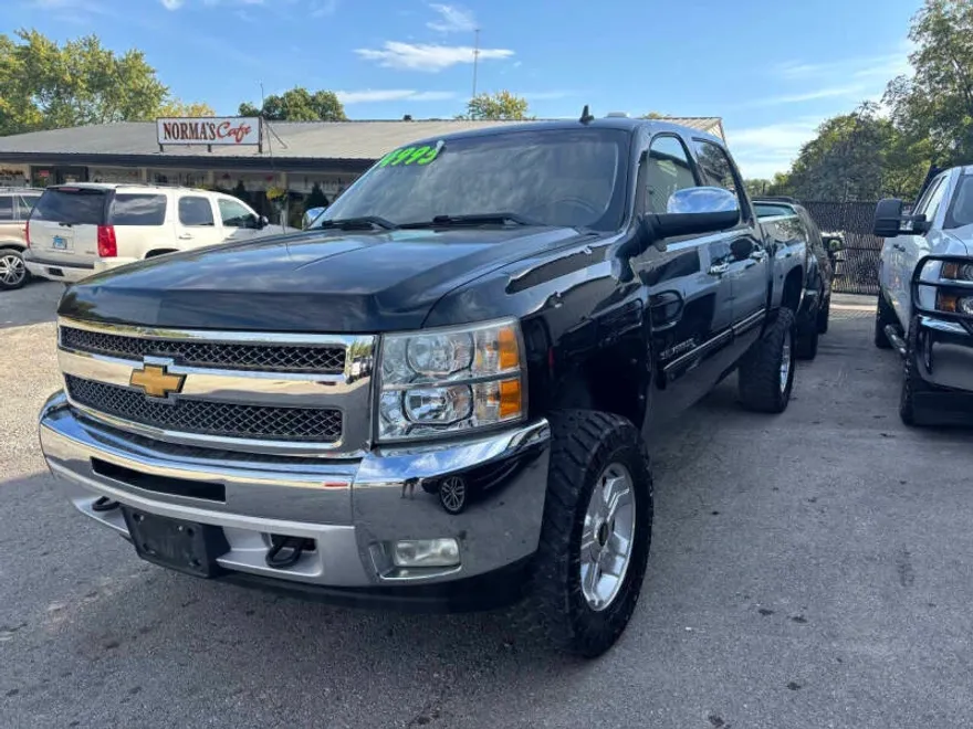 2012 Chevrolet Silverado 1500 LT photo 1