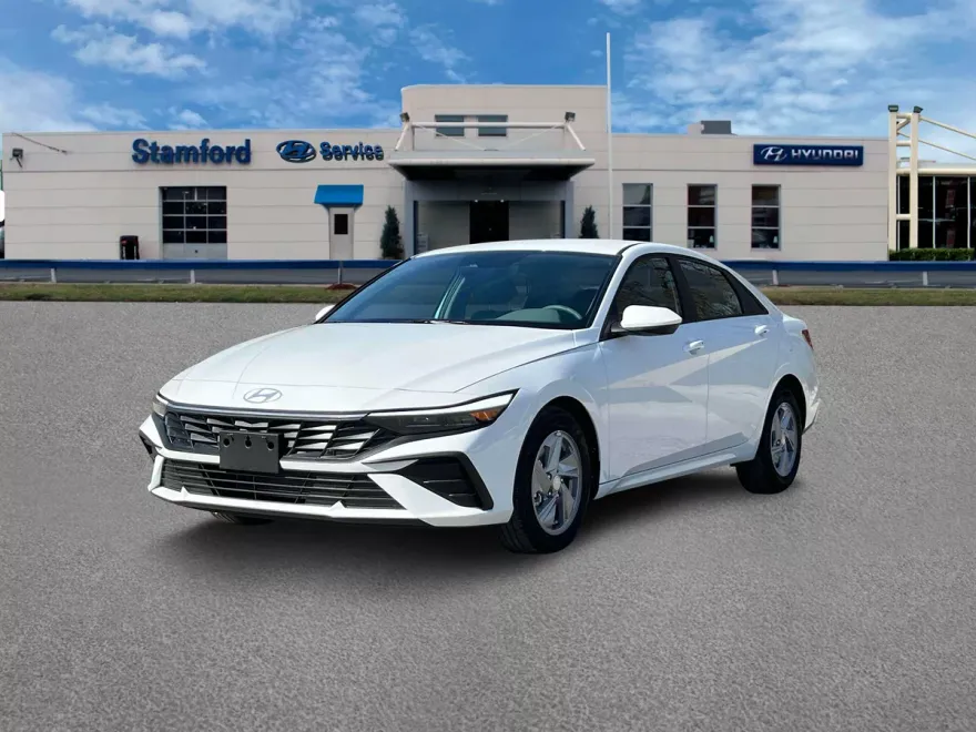 2025 Hyundai Elantra SE photo 1