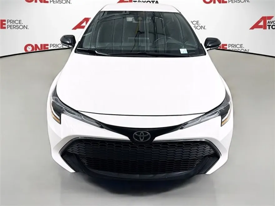 2022 Toyota Corolla SE photo 1