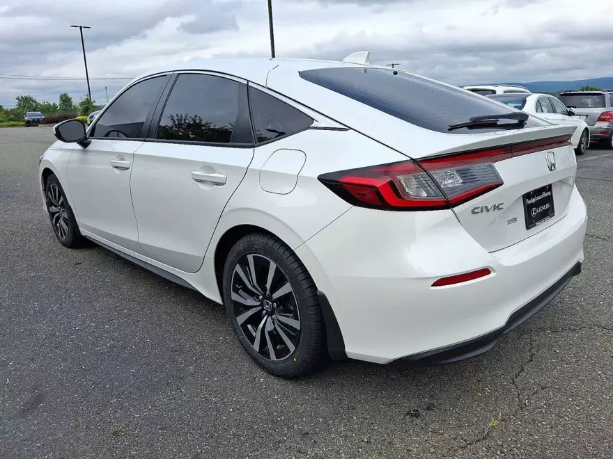 2022 Honda Civic Hatchback EX-L photo 5
