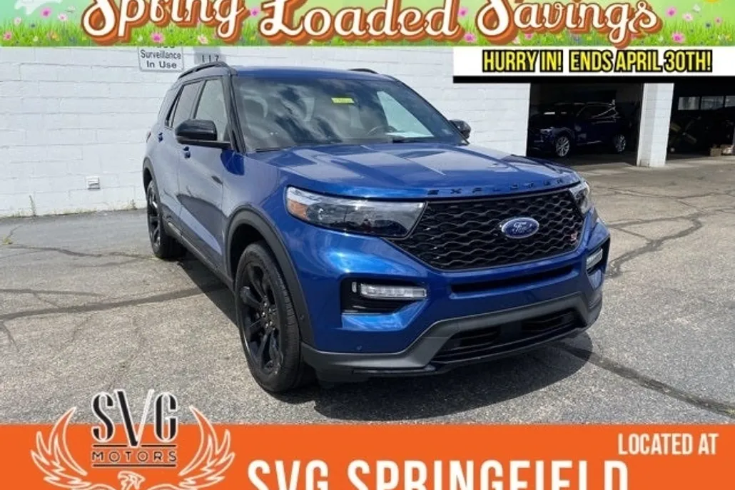 2022 Ford Explorer ST photo 1