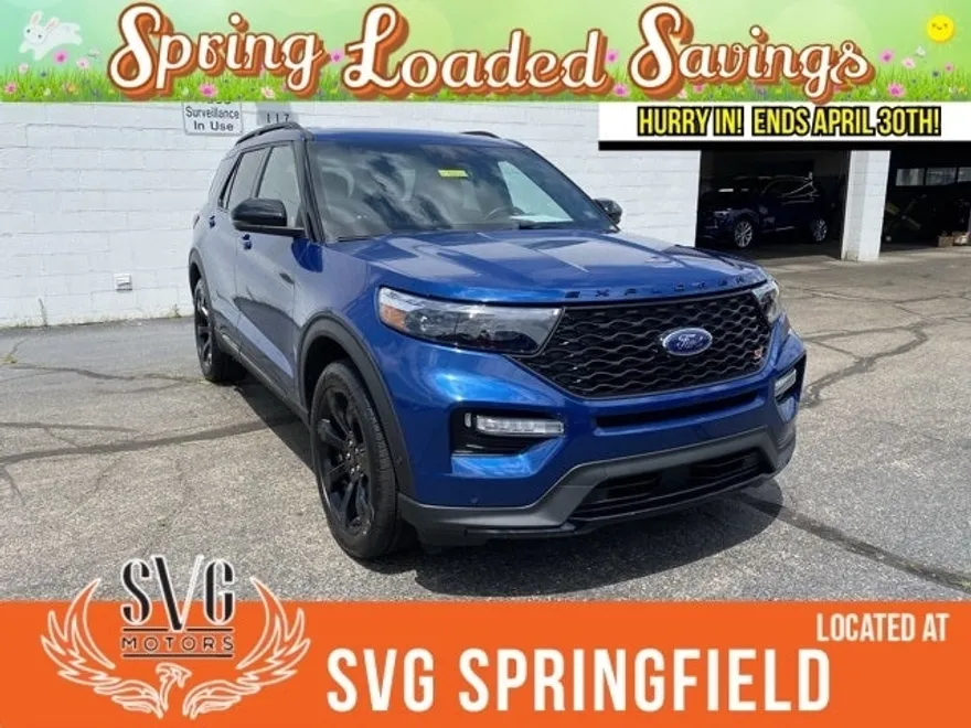 2022 Ford Explorer ST photo 1