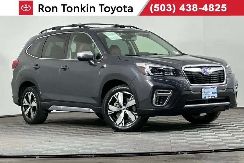 2021 Subaru Forester Touring photo 1