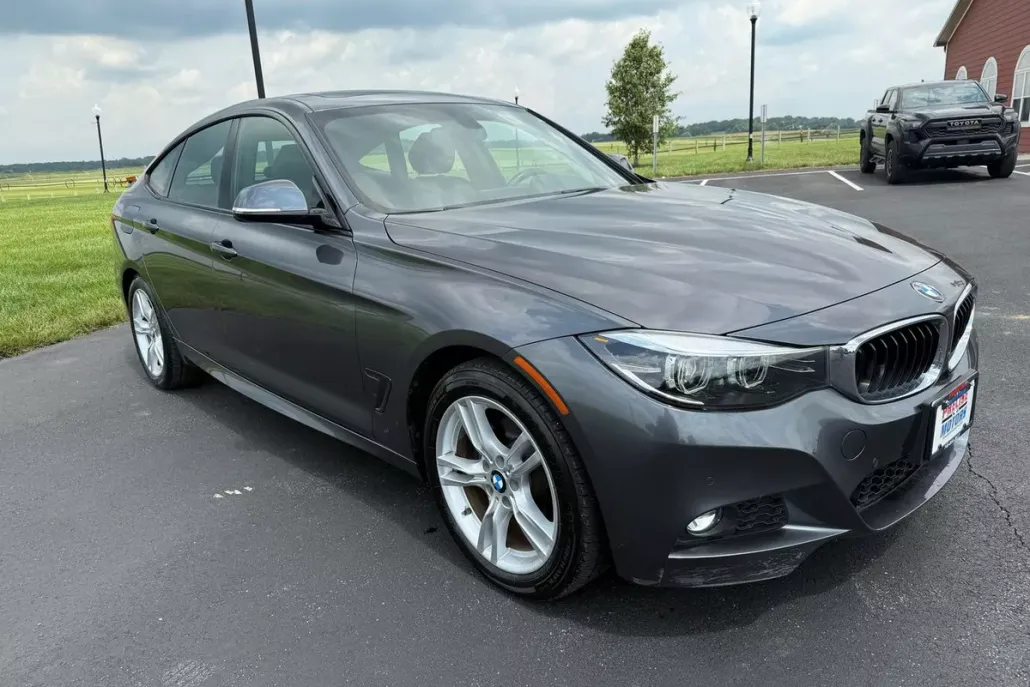 2018 Bmw 330i xDrive GT photo 1