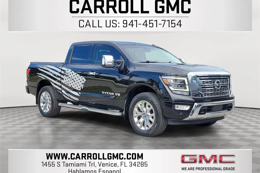 2020 Nissan Titan SL photo 1
