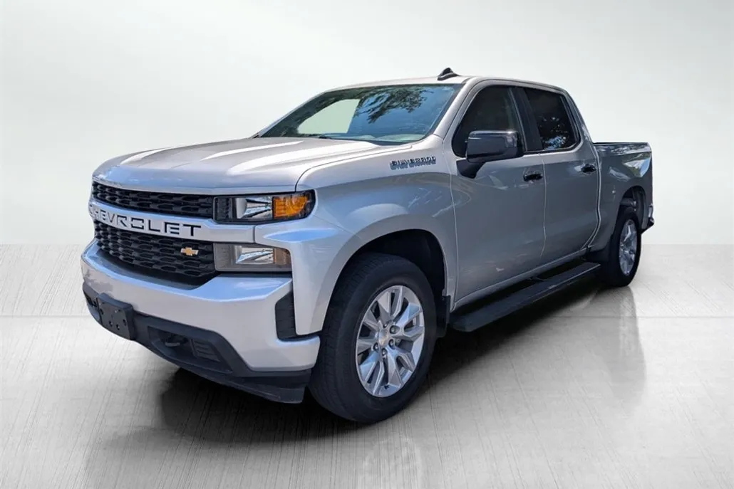 2022 Chevrolet Silverado 1500 Custom photo 1