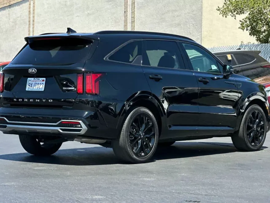 2021 Kia Sorento SX photo 1