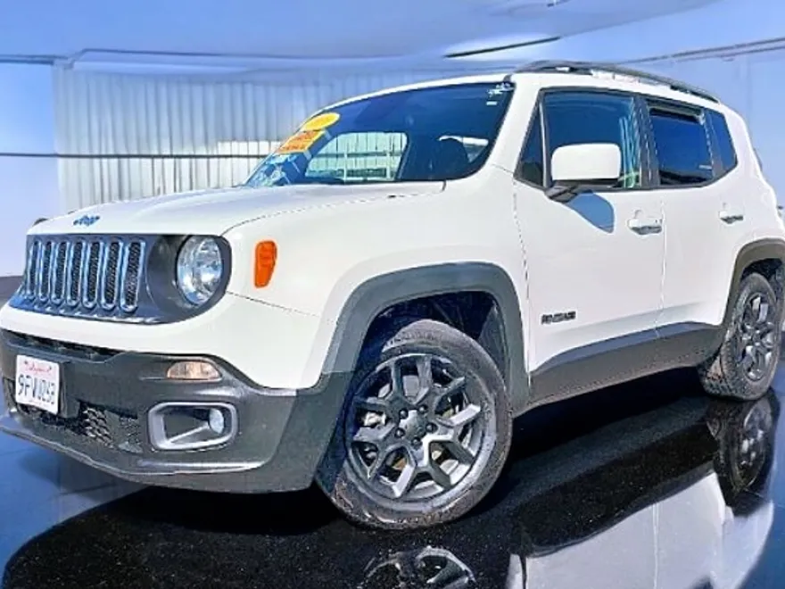 2016 Jeep Renegade Latitude photo 1