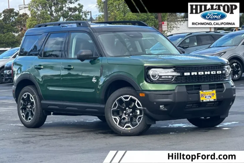 2025 Ford Bronco Sport Outer Banks photo 1