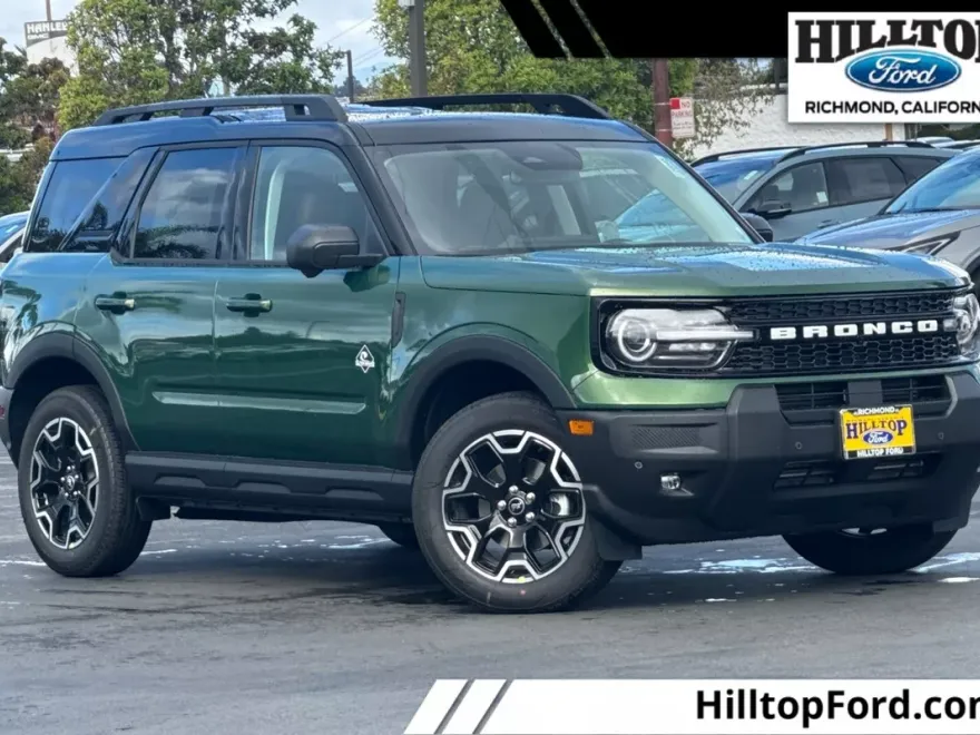 2025 Ford Bronco Sport Outer Banks photo 1