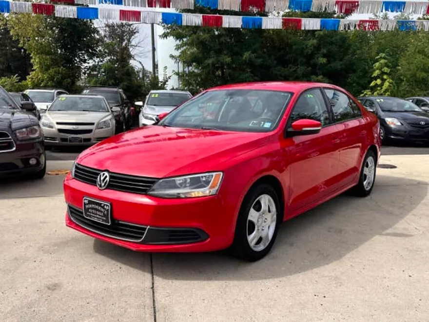 2012 Volkswagen Jetta SE photo 1
