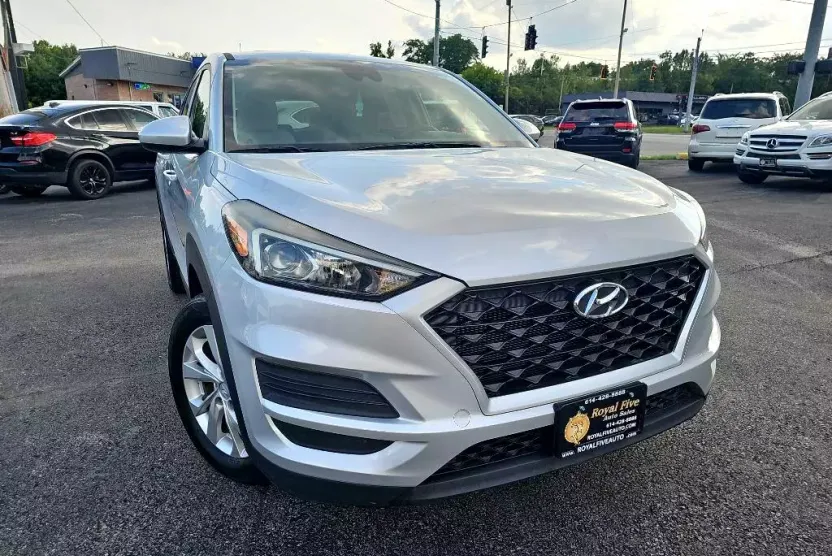 2019 Hyundai Tucson SE photo 1