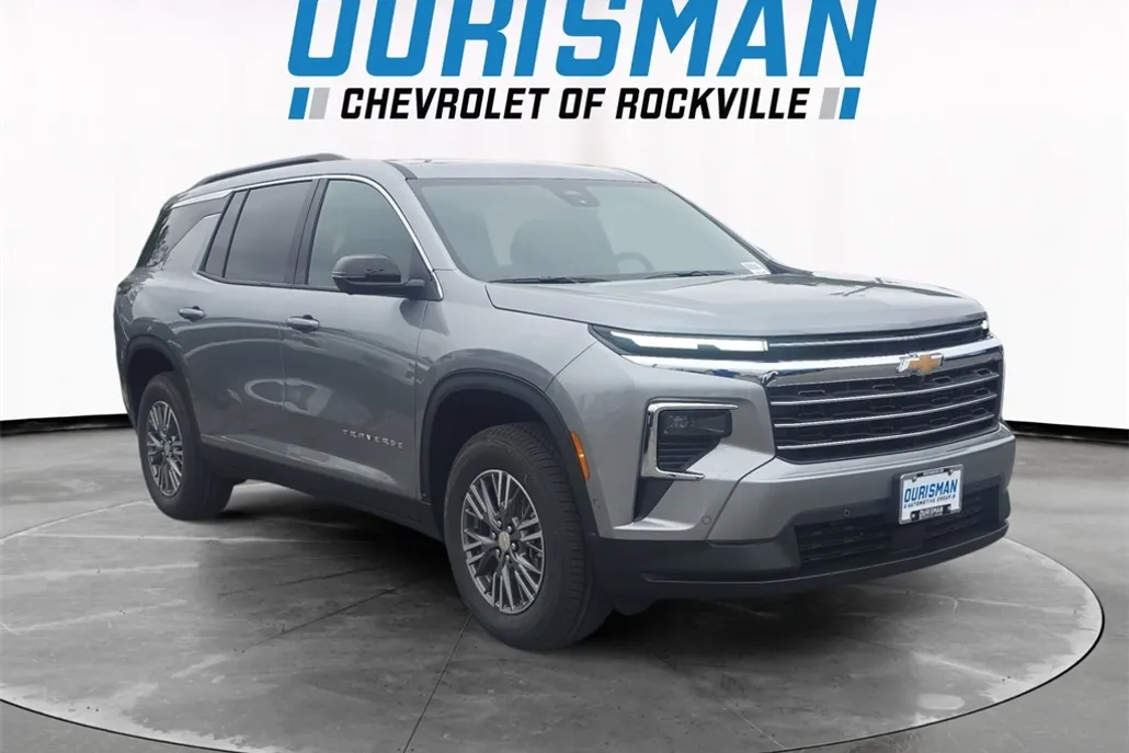 2026 Chevrolet Traverse photo 1