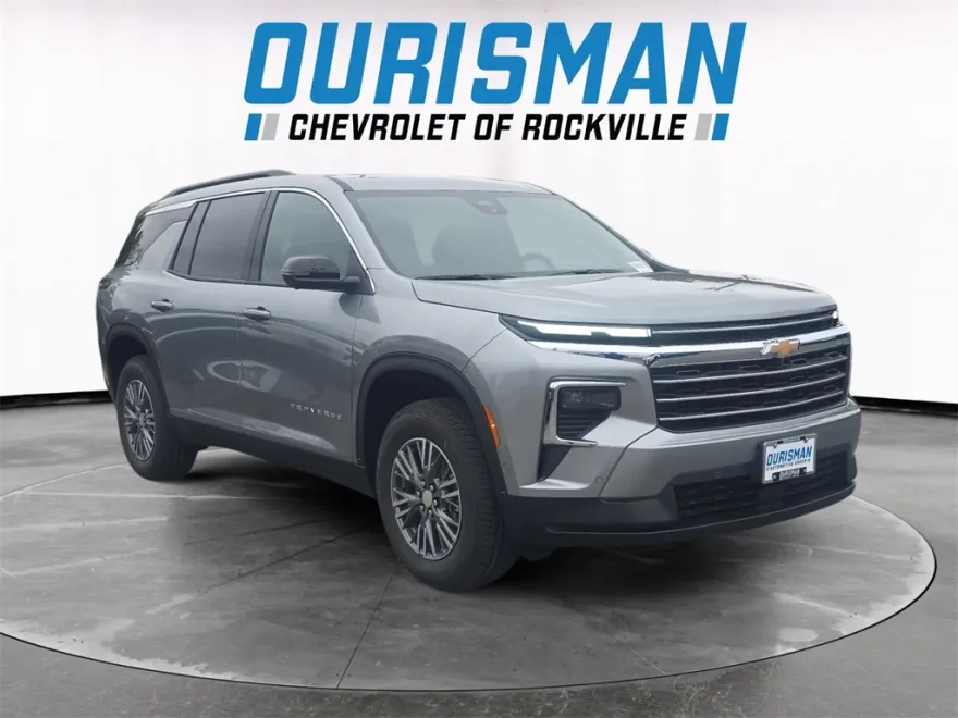 2026 Chevrolet Traverse photo 1