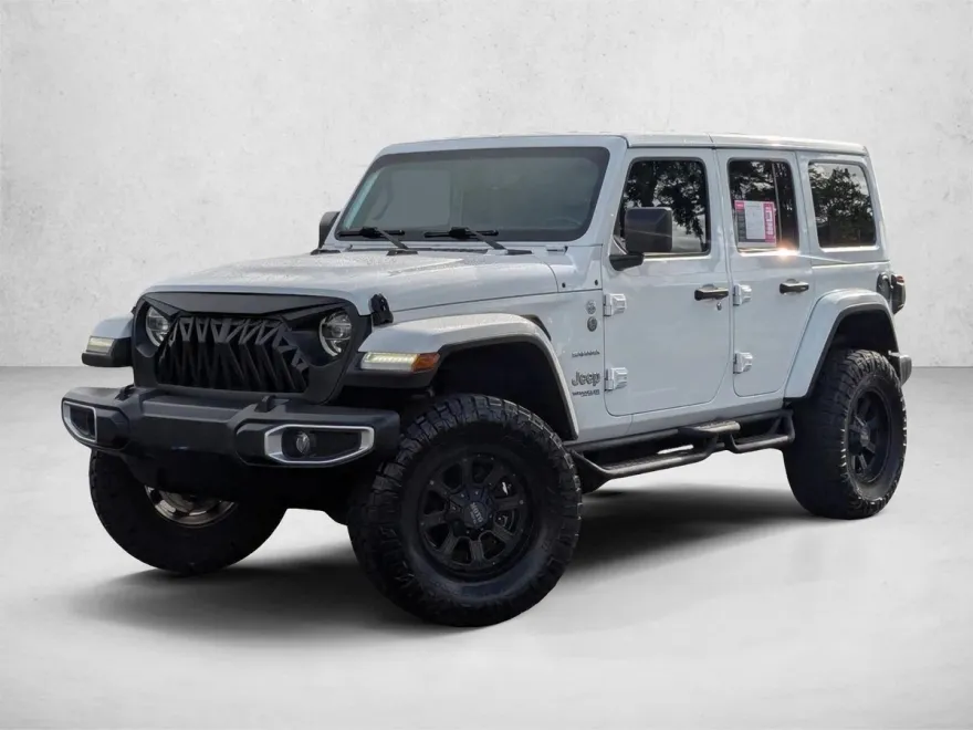 2018 Jeep Wrangler Unlimited Sahara photo 1