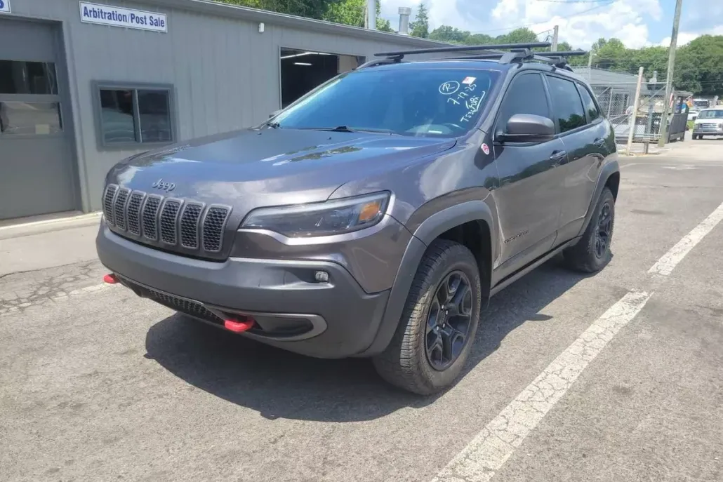 2021 Jeep Cherokee Trailhawk photo 1