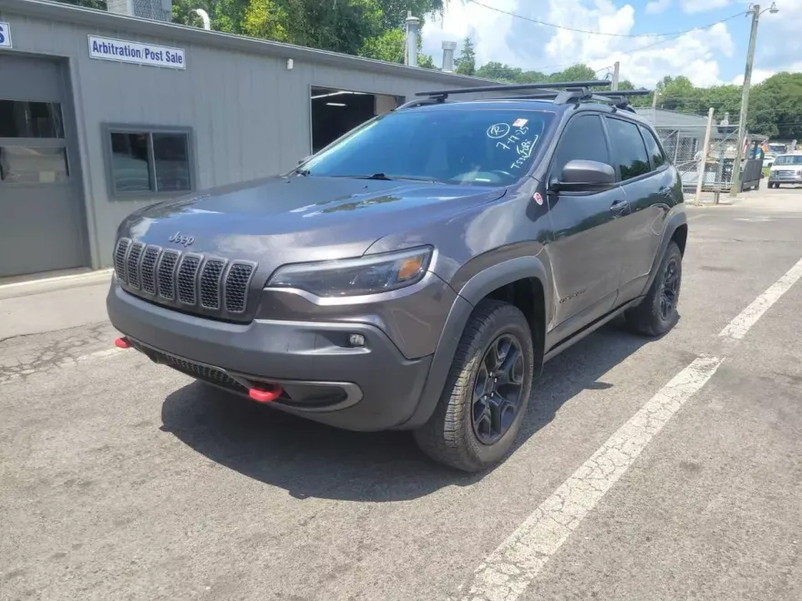 2021 Jeep Cherokee Trailhawk photo 1