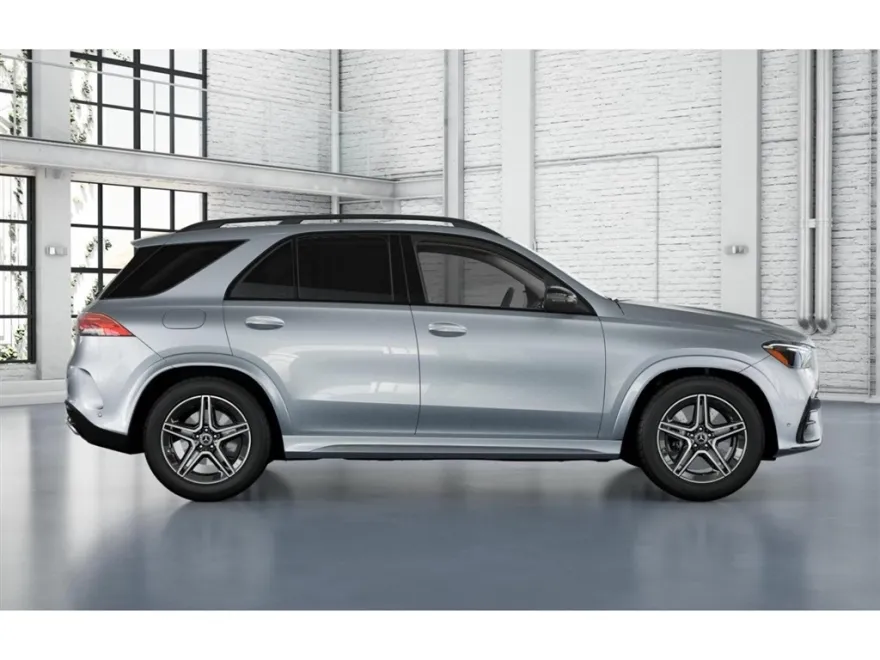 2026 Mercedes Benz GLE 450 4MATIC photo 1