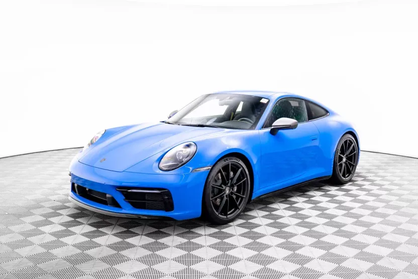 2024 Porsche 911 T photo 1