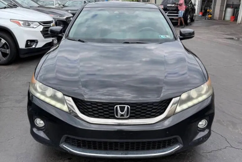 2013 Honda Accord EX-L V6 photo 1