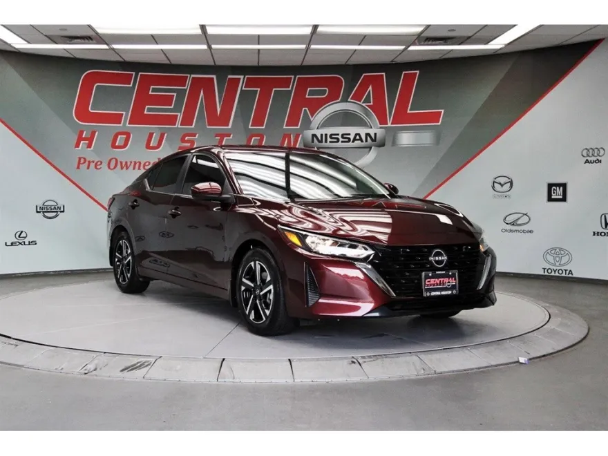 2025 Nissan Sentra SV photo 1