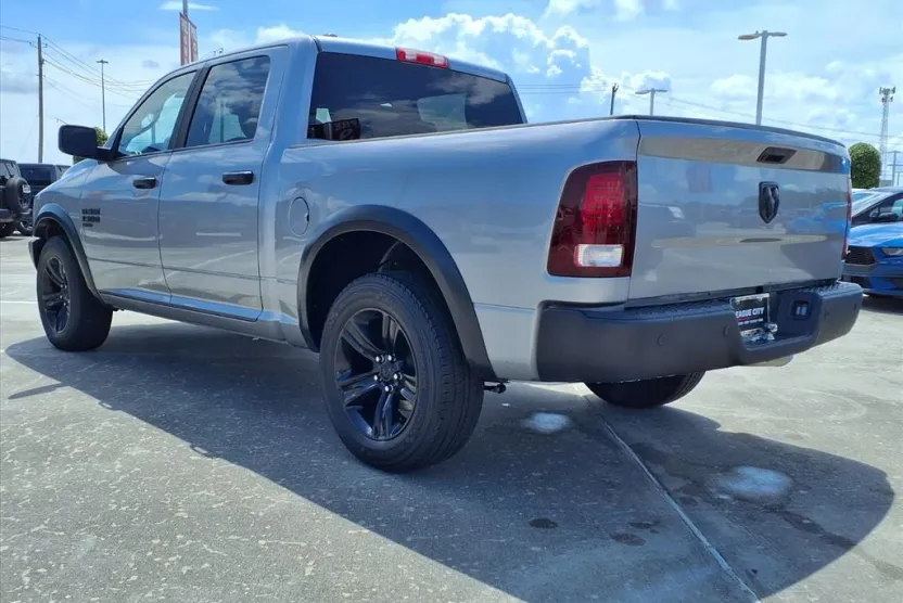 2024 Ram 1500 Warlock photo 1