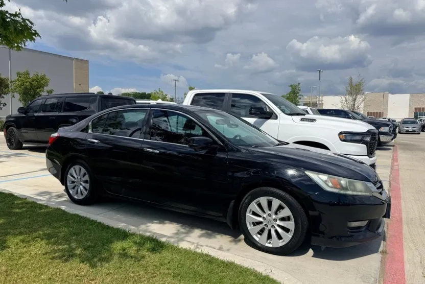 2015 Honda Accord EX-L photo 1