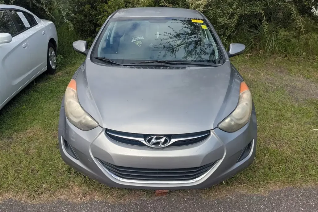 2011 Hyundai Elantra GLS photo 1