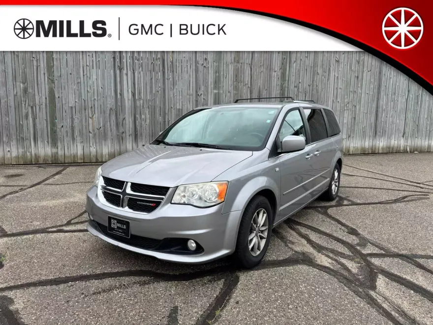 2014 Dodge Grand Caravan SXT photo 1