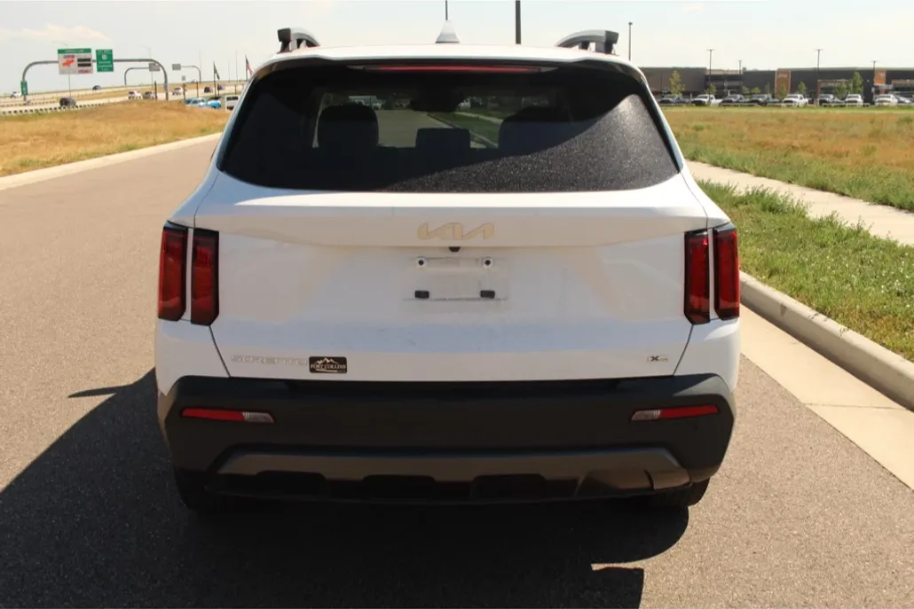 2023 Kia Sorento X-Line S photo 1
