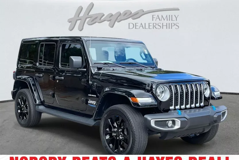 2022 Jeep Wrangler 4xe Unlimited Sahara photo 1