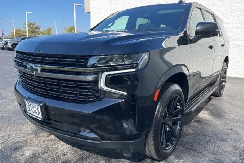 2021 Chevrolet Tahoe RST photo 1