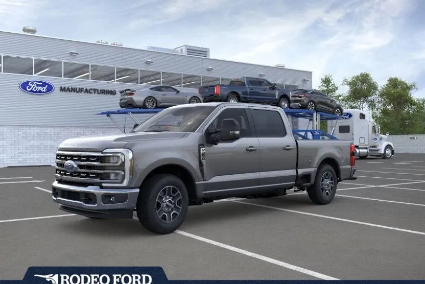 2026 Ford F-250 Lariat photo 1