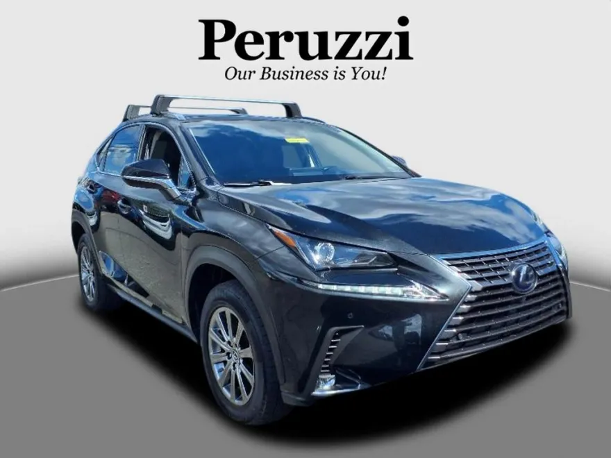 2021 Lexus NX 300h photo 1