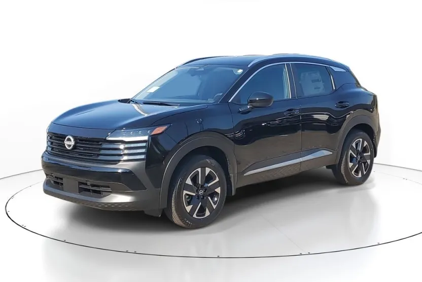 2025 Nissan Kicks SV photo 1