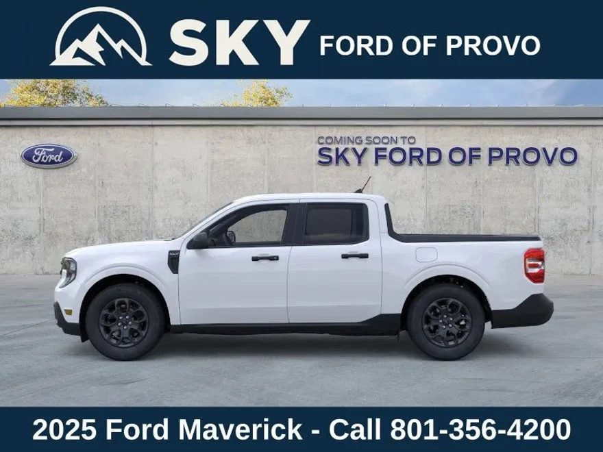 2025 Ford Maverick XLT photo 1