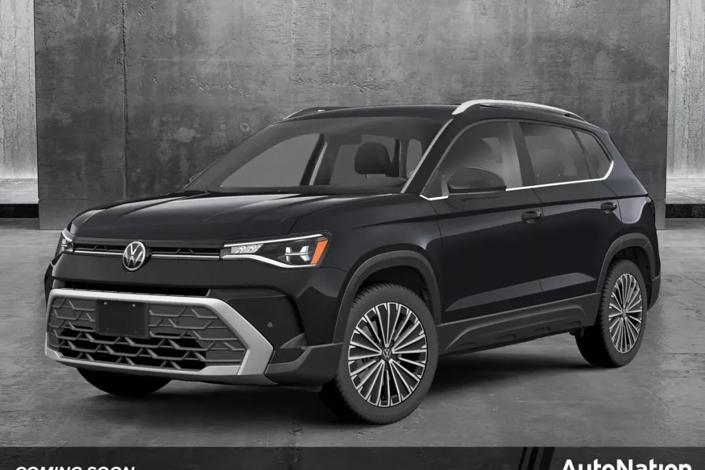 2025 Volkswagen Taos SE photo 1