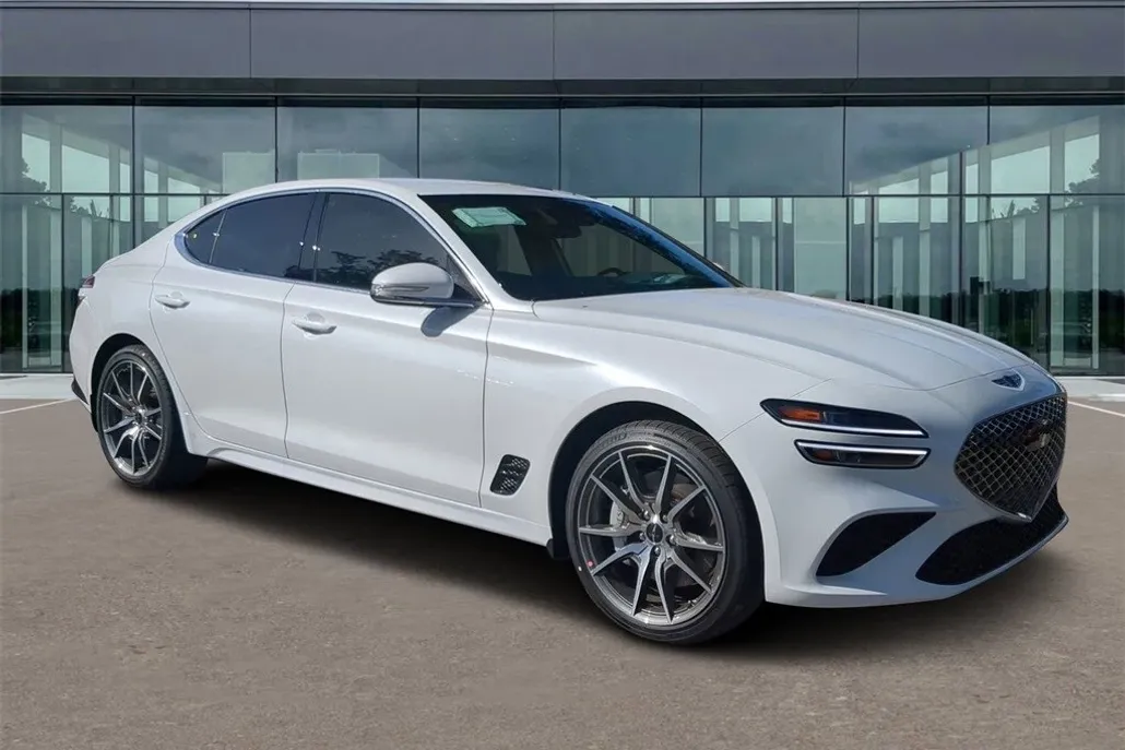 2025 Genesis G70 2.5T photo 1