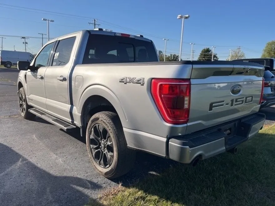 2023 Ford F-150 XLT photo 1