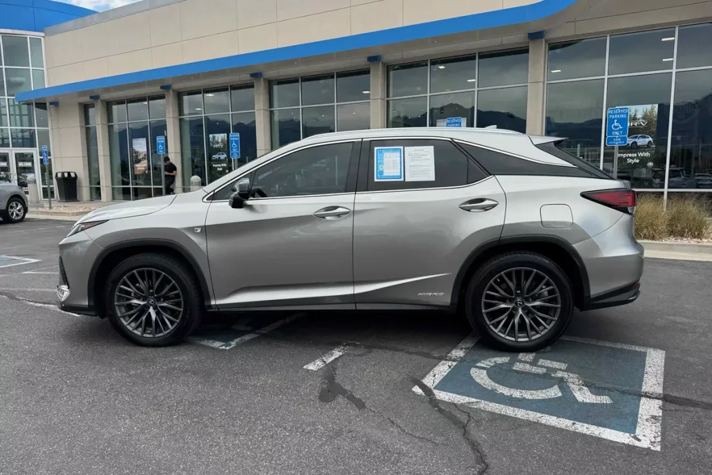 2021 Lexus RX 450h F SPORT Handling photo 1