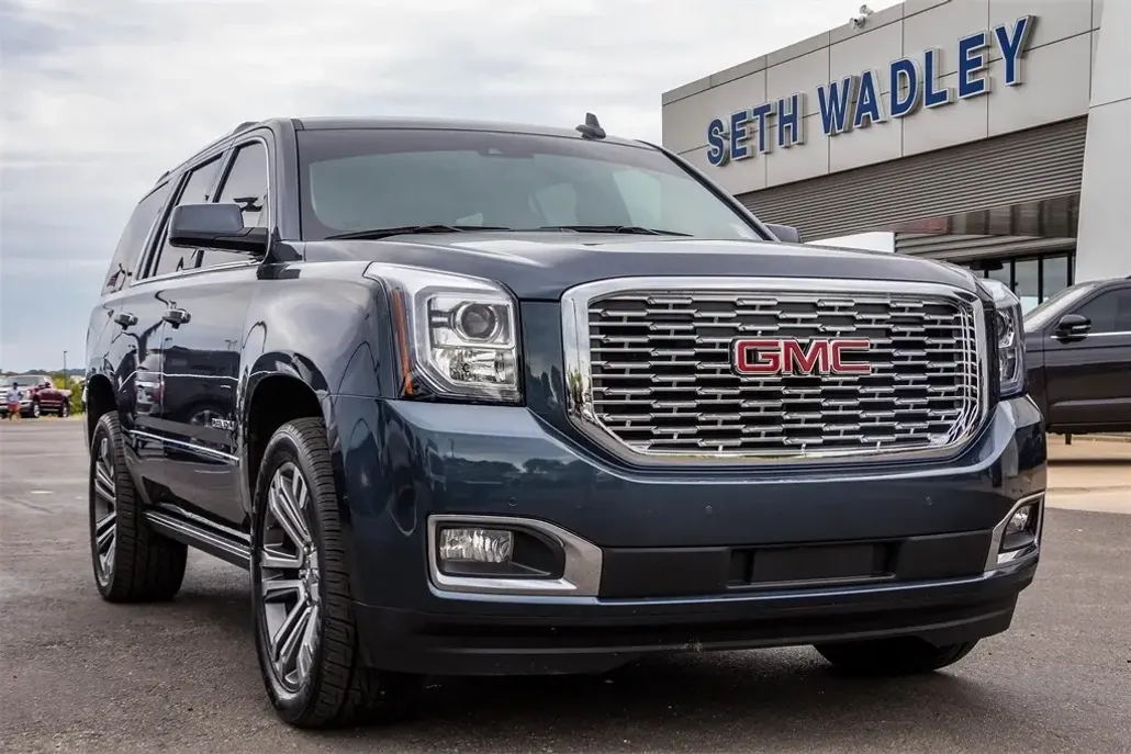 2019 Gmc Yukon Denali photo 1