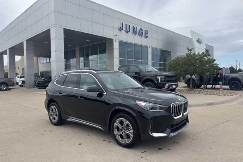 2026 Bmw X1 XDrive28i photo 1