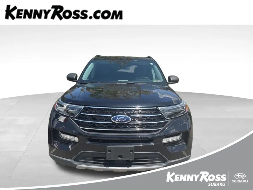 2021 Ford Explorer XLT photo 1