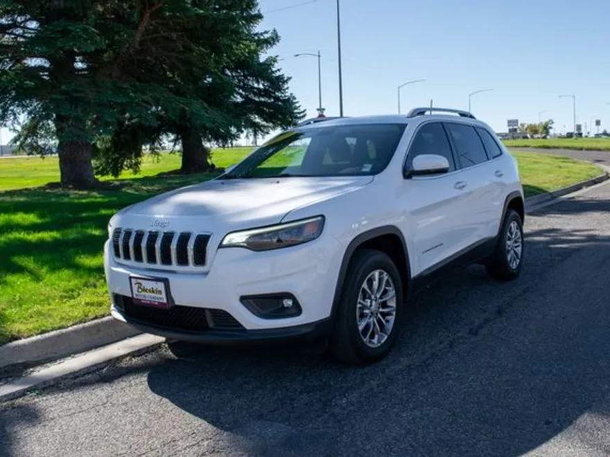 2019 Jeep Cherokee Latitude photo 1