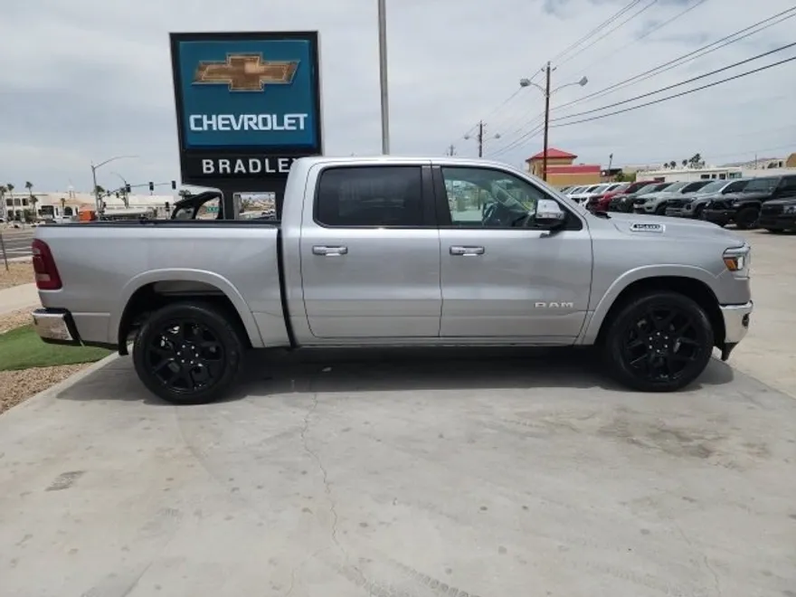 2022 Ram 1500 Laramie photo 1