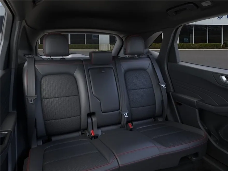 2025 Ford Escape ST-Line photo 1